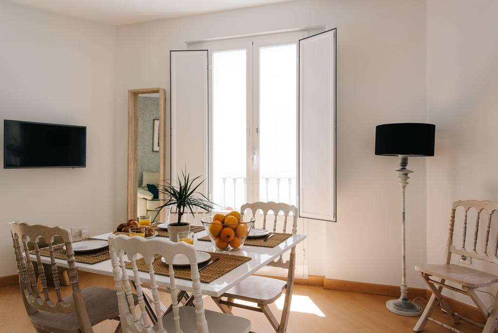 Hostly Acetres 2A-Penthouse In City Center-Fibre-Parking Opt Sevilla Exterior foto